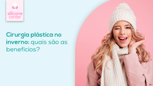 Plástica no inverno: quais são as vantagens? Mulher loira usando uma touca e um cachecol branco, com um casaco rosa