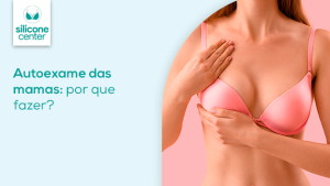 Imagem de uma mulher usando um sutiã rosa, com as mãos apalpando os seios