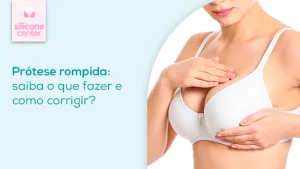 Imagem de uma mulher segurando um dos seios com as mãos