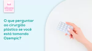 O que perguntar ao cirurgião plástico se você está tomando Ozempic? Imagem de uma mão segurando uma cartela de remédio
